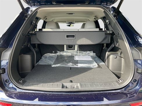 New 2025 Mitsubishi Outlander SE image 26