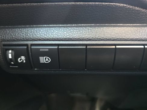 Used 2025 Toyota Corolla LE FWD image 26