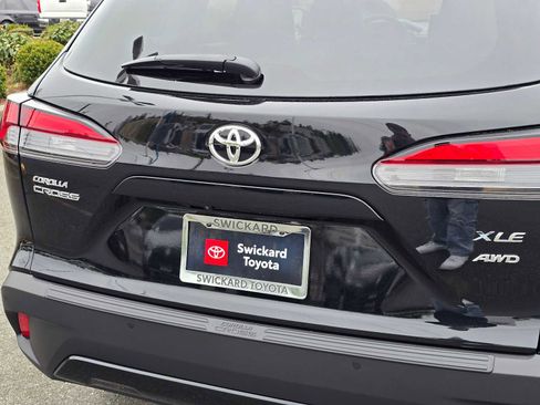New 2026 Toyota Corolla Cross XLE AWD/4WD image 15
