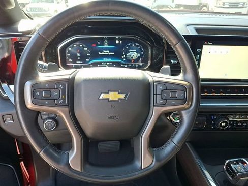 Used 2023 Chevrolet Silverado 1500 High Country w/ High Country Premium Package AWD/4WD image 15