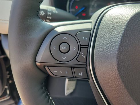 New 2025 Toyota RAV4 XLE image 21