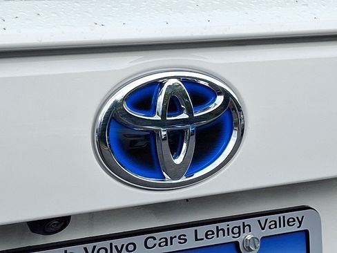Used 2023 Toyota RAV4 SE w/ Weather & Moonroof Package AWD/4WD image 28