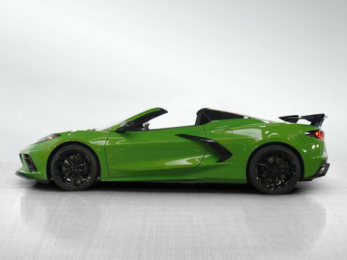 Used 2026 Chevrolet Corvette Stingray Preferred Conv w/ Z51 Performance Package RWD image 2