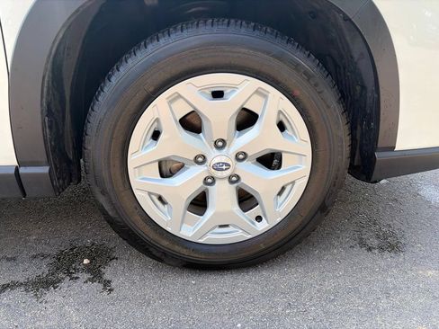 Certified 2023 Subaru Forester AWD/4WD image 22