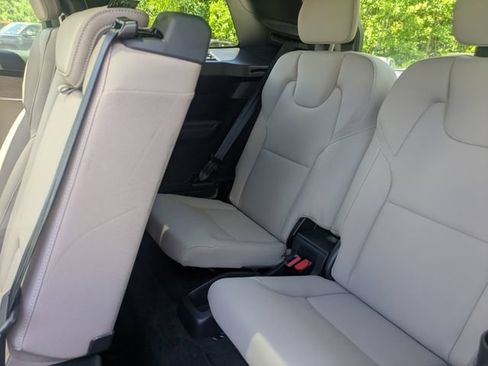 Used 2026 Volvo XC90 B6 Plus AWD/4WD image 17