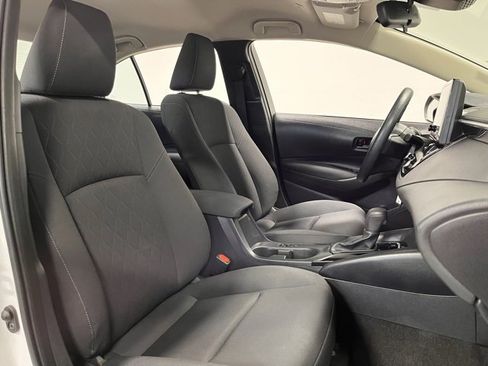 Used 2023 Toyota Corolla LE image 10