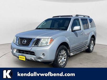 Used 2011 Nissan Pathfinder LE w/ Navigation Pkg