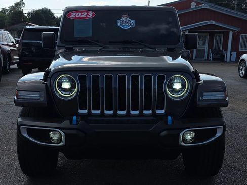Used 2023 Jeep Wrangler Unlimited Sahara w/ Cold Weather Group AWD/4WD image 8