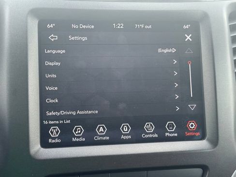 Used 2020 Jeep Cherokee Trailhawk w/ Cold Weather Group AWD/4WD image 33