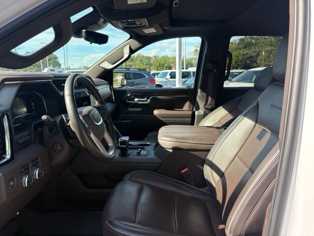 Used 2024 GMC Sierra 1500 Denali w/ Denali Reserve Package AWD/4WD image 14