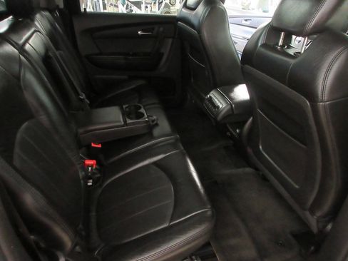 Used 2011 GMC Acadia Denali AWD/4WD image 18