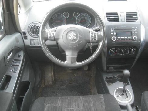 Used 2012 Suzuki SX4 Premium image 14