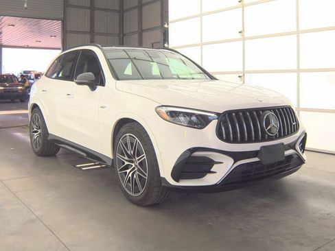 Used 2025 Mercedes-Benz GLC 43 AMG 4MATIC image 3