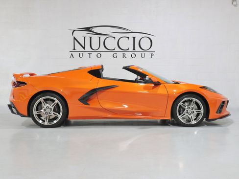 Used 2021 Chevrolet Corvette Stingray Premium Cpe w/ Z51 Performance Package image 3