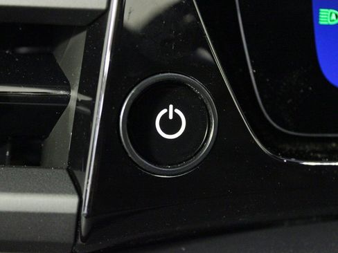 Certified 2025 Porsche Macan Turbo Electric image 21