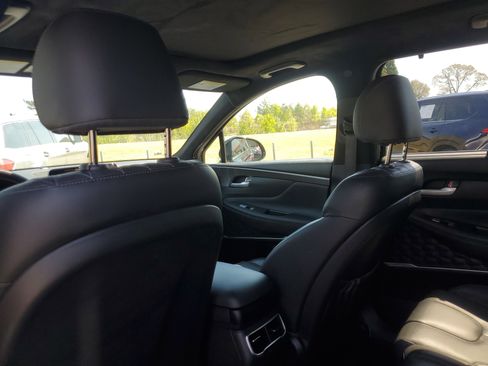 Used 2021 Hyundai Santa Fe Calligraphy image 11