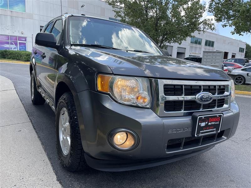 Used 2010 Ford Escape XLT FWD image 8