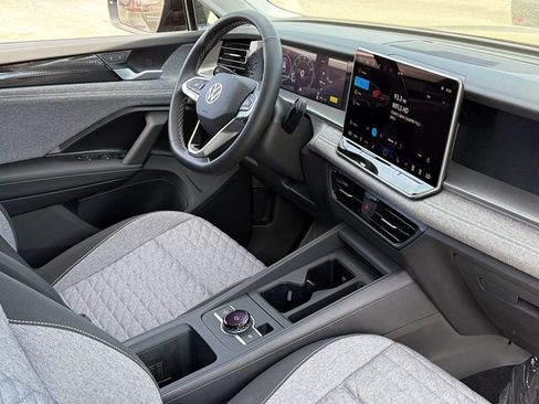New 2026 Volkswagen Tiguan S AWD/4WD image 7