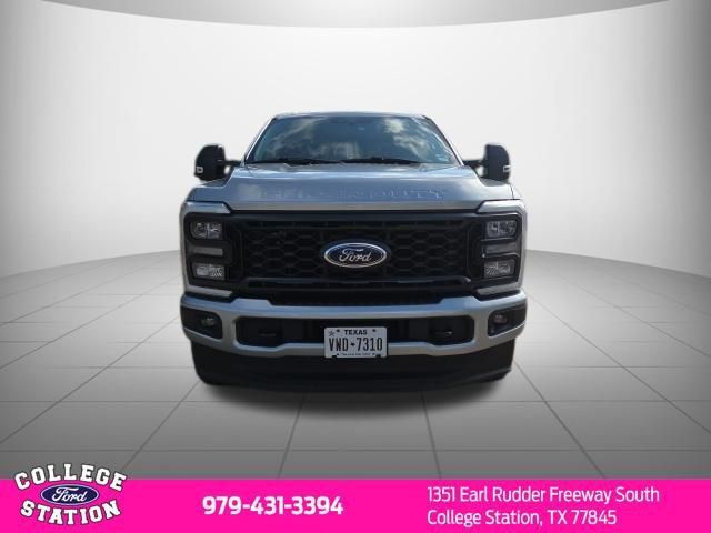 Used 2024 Ford F250 XL w/ STX Appearance Package AWD/4WD image 2