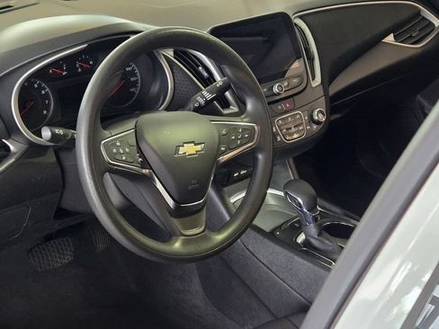 Used 2024 Chevrolet Malibu LT FWD image 21