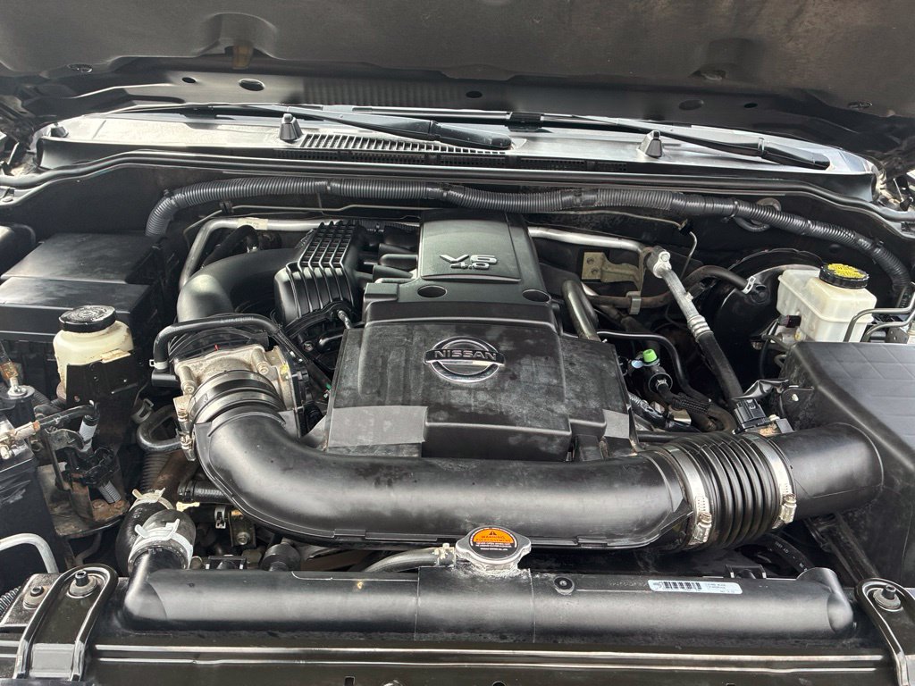 Used 2012 Nissan Frontier SV AWD/4WD image 21