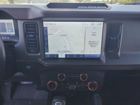 Used 2022 Ford Bronco Outer Banks AWD/4WD image 18