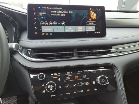 Used 2026 INFINITI QX60 Luxe w/ Cargo Package image 10