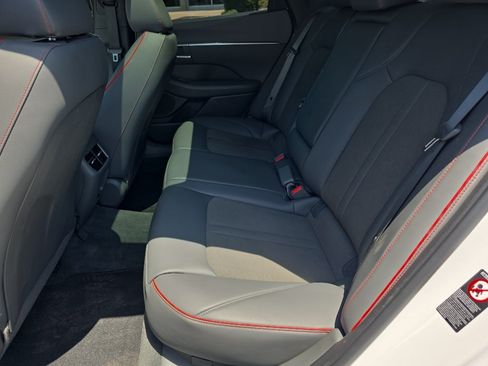 Used 2023 Hyundai Sonata SEL Plus FWD image 17