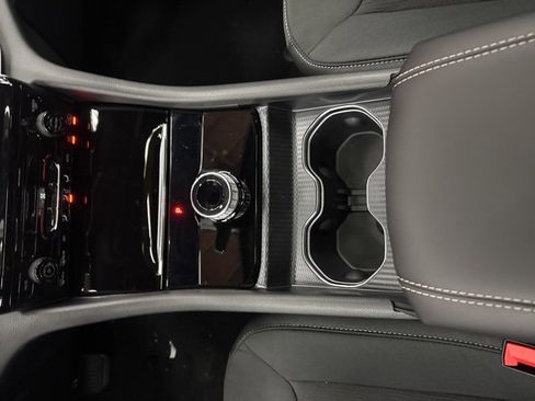 New 2025 Jeep Grand Cherokee Laredo X image 10