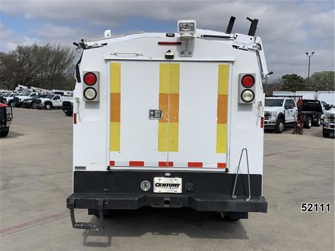 Used 2015 Chevrolet Silverado 3500 W/T image 8