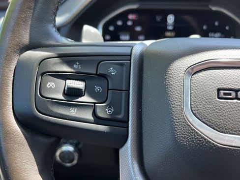 Used 2024 GMC Sierra 1500 Denali AWD/4WD image 19