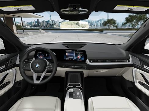 New 2026 BMW X1 xDrive28i AWD/4WD image 10