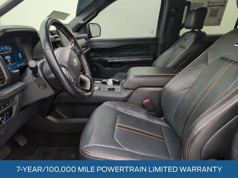 Certified 2023 Ford Expedition Platinum image 5