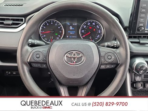 Used 2020 Toyota RAV4 XLE FWD image 12
