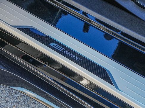 Used 2025 Chevrolet Corvette E-Ray w/ Battery Protection Package image 37