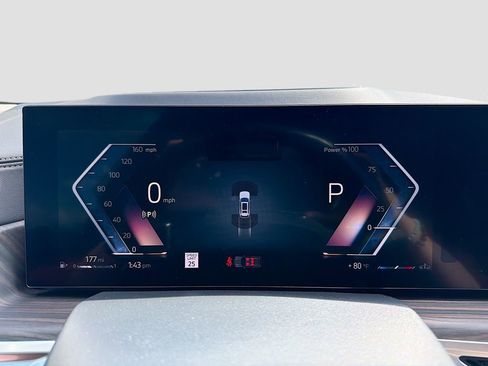 Used 2023 BMW X7 xDrive40i w/ Executive Package image 43