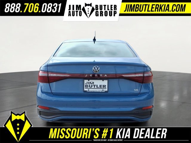 Used 2025 Volkswagen Jetta SE FWD image 21