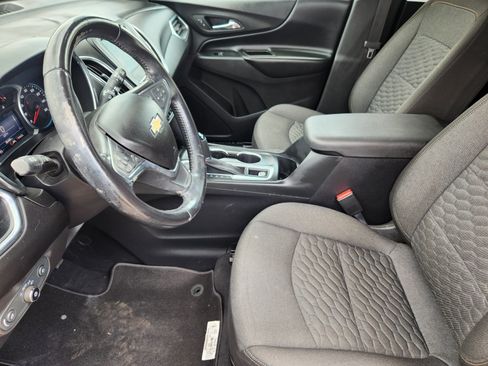 Used 2020 Chevrolet Equinox LT AWD/4WD image 9