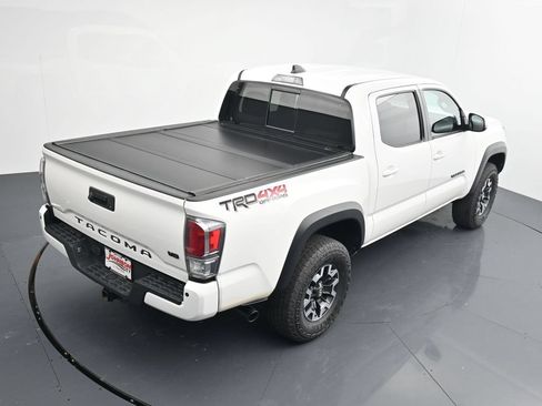 Used 2023 Toyota Tacoma TRD Off-Road w/ Advanced Technology Package AWD/4WD image 29
