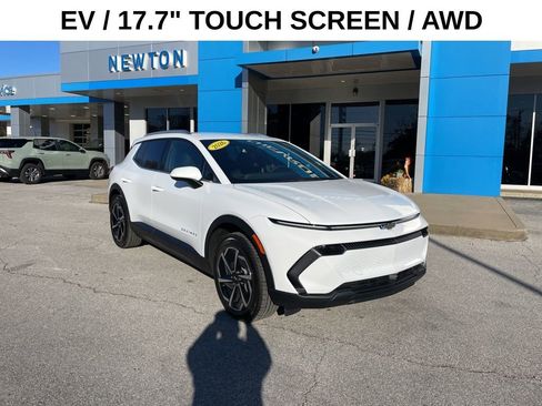 New 2026 Chevrolet Equinox EV LT image 1