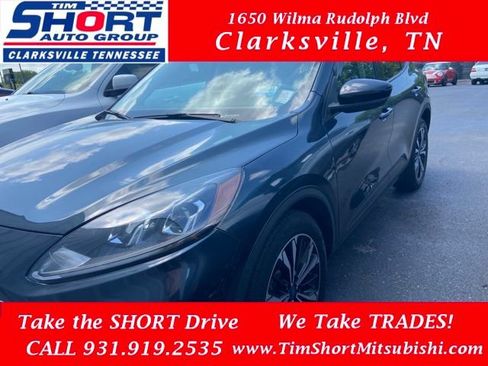 Used 2022 Ford Escape SE w/ SE Sport Appearance Package FWD image 1