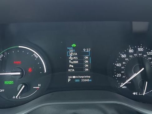 Used 2023 Toyota Sienna XLE w/ XLE Plus Package image 12