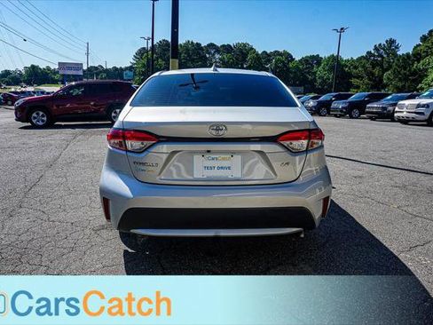 Used 2021 Toyota Corolla LE FWD image 14