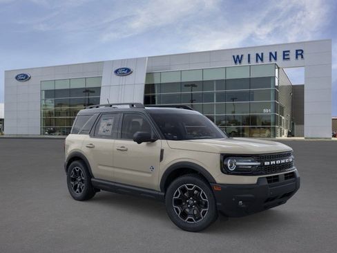 New 2025 Ford Bronco Sport Outer Banks w/ Outer Banks Tech Package+ image 7