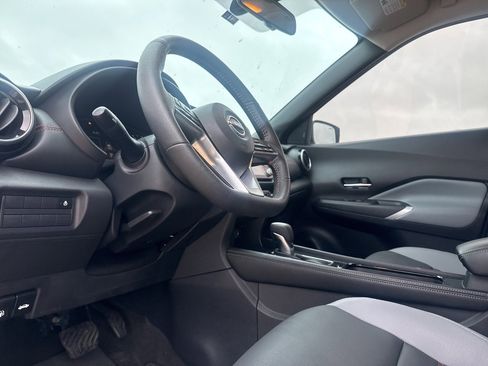 Certified 2023 Nissan Kicks SR w/ SR Premium Package image 36