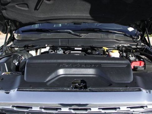 Used 2022 RAM 3500 Limited AWD/4WD image 11