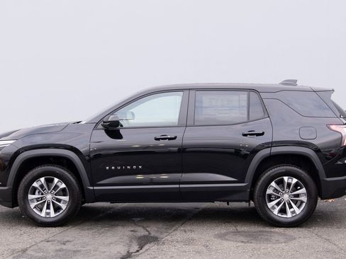 New 2026 Chevrolet Equinox LT image 24