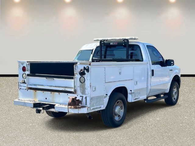 Used 2006 Ford F250 4x4 Regular Cab Super Duty image 5
