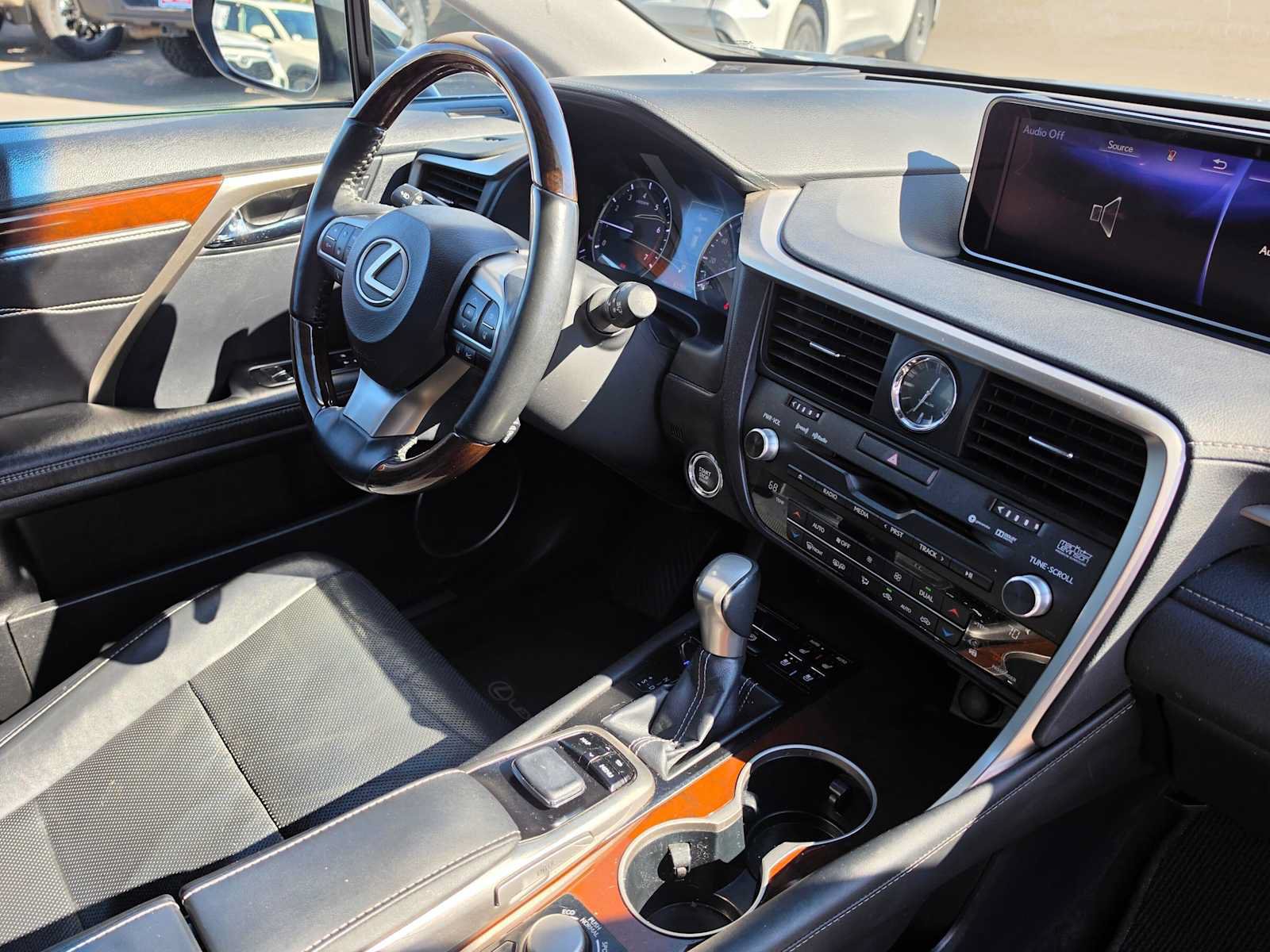 Used 2018 Lexus RX 350 FWD w/ Premium Package image 11