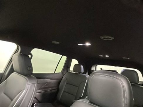 Used 2026 Buick Enclave Preferred w/ Power Package AWD/4WD image 13